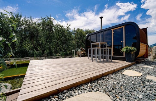 Bramberg am Wildkogel House | Farmhouse in Bramberg with Natural Pond
