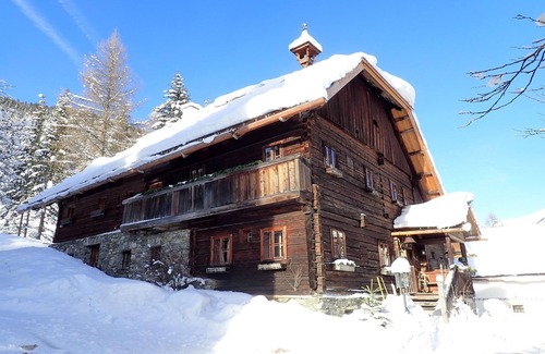 Weisspriach House | Farmhouse in Weißpriach near Mountain Lakes