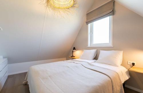 Oostkapelle House | Farmhouse in Zeeland with Saltwater Pool