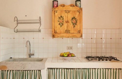 Nocchi Cottage | Farmhouse La Gianna - House in the hills - Beach club in Viareggio included
