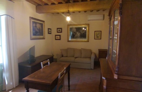 Castiglioncello Other | Farmhouse nestled in the countryside with sea view