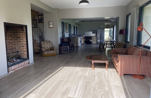 Germigny-des-Pres House | Farmhouse on the banks of the Loire