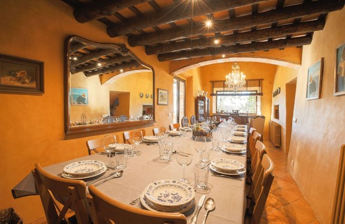 Garrigas House | Farmhouse surrounded by nature and fields just 20 minutes from the beach