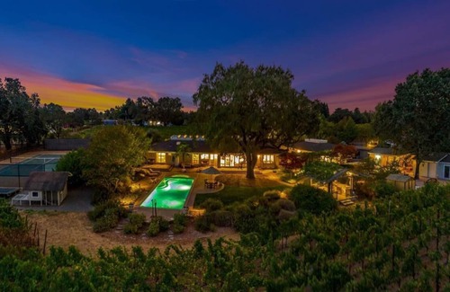 Santa Rosa House | Farmhouse Vineyard Estate with Pool & Tennis Court in Heart of Wine Country