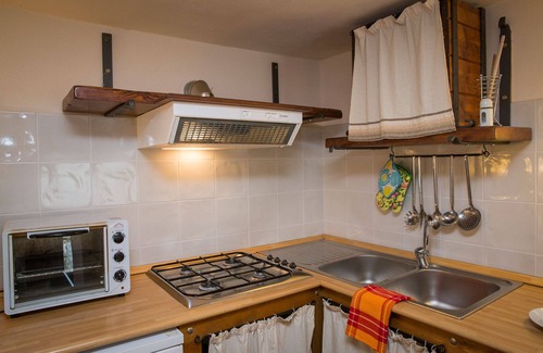 Sarteano Other | Farmhouse with private pool and garden within walking distance to town