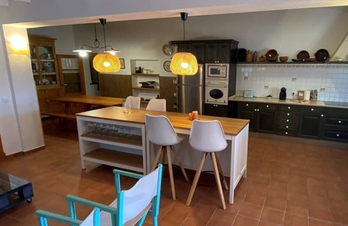 Alayor Villa | Farmhouse with spacious garden, free WiFi