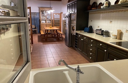 Alayor Villa | Farmhouse with spacious garden, free WiFi
