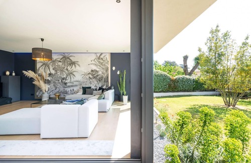 Les Serres - Vivier Villa | Farniente - Newly refurbished house with swimming pool