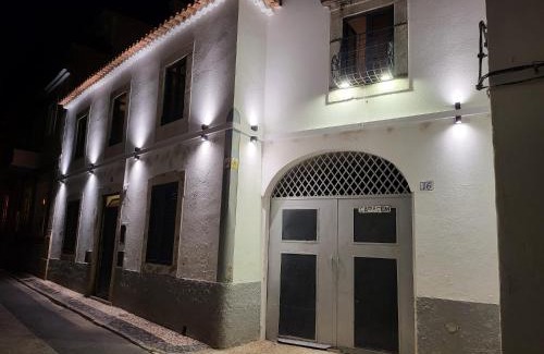 Se House | Faro Town House