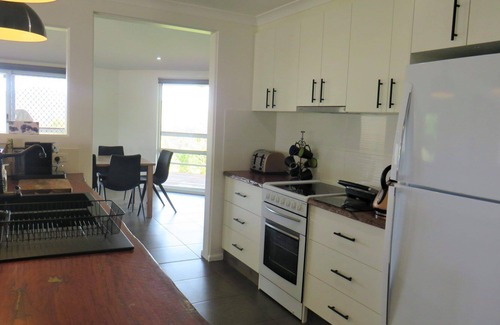 Goughs Bay House | Farr Gough - Close to Lake Eildon