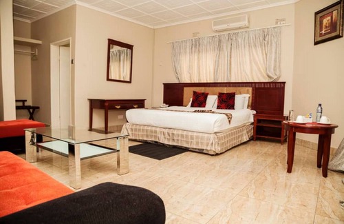 Ndola Cabin | Fatmols lodge