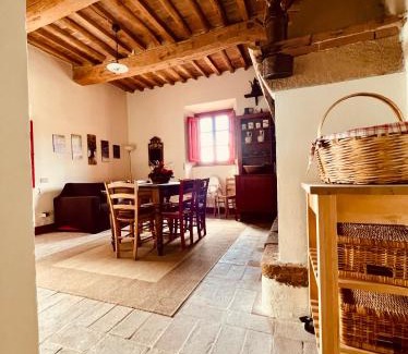 Casale Marittimo Apartment | Fattoria Podere i Luoghi