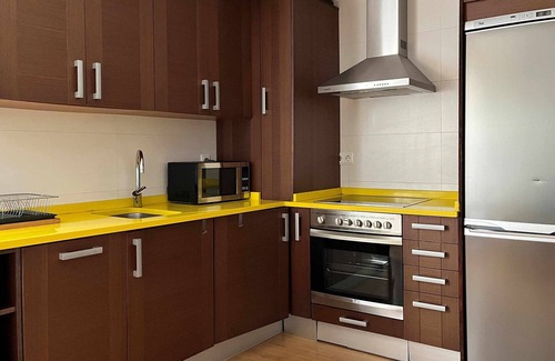 Benasque Apartment | Fau Apartment - Damián del Baile House