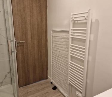 Orleans Apartment | Faubourg des voyageurs 4 - Studio climatisé 2 personnes - proche axe autoroute