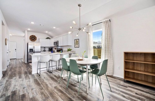 Fayetteville House | Fay Getaway - 2 miles from DT Fayetteville