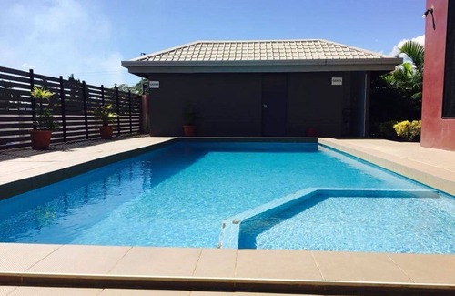 Wailoloa Apartment | Featuring air-conditioning, Vivek Apartments is located at Wailoaloa Nadi.