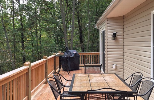 Massanutten House | Feel At Home Away From Home in Our Comfortable 3 Bed., 2 Bath. House!