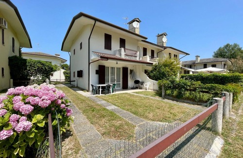 Caorle Villa | Feel at home in our house with garden