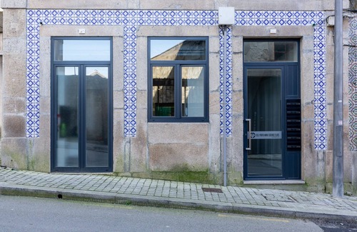 Santa Marinha Apartment | Feel Porto Wine Essence I