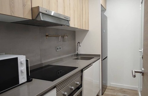 Cornella de Llobregat Apartment | Feel Welcome Barcelona #02