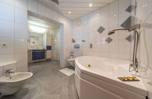 Ramsau im Zillertal Apartment | Feelgood apartment Zirbe with sunny balcony in a dream location