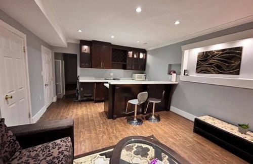 Delta House | Feels like home in North Delta.