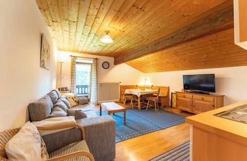 Samerberg Apartment | Feichteck vacation apartment with 2 separate bedrooms, eat-in kitchen, balcony