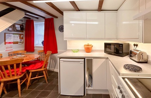 Reeth Cottage | Fellsman Cottage: Your Charming Escape in the Heart of the Yorkshire Dales