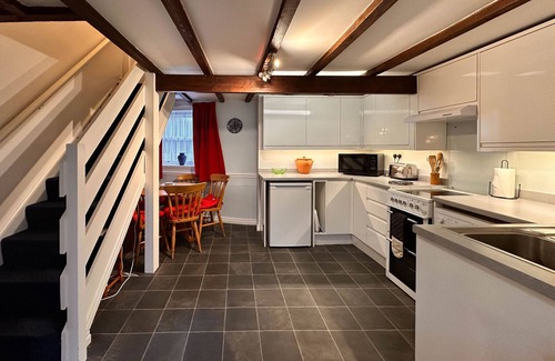 Reeth Cottage | Fellsman Cottage: Your Charming Escape in the Heart of the Yorkshire Dales