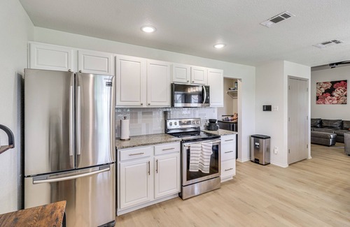 Killeen House | Fenced-In Yard: Family Home 4 Mi to Dtwn Killeen!