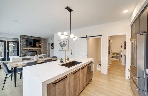 Fennville House | Fennville Vacation Rental: Seasonal Heated Pool!
