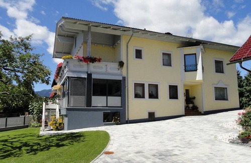 Seeboden Apartment | Ferienwohnung Dobratsch - Gästehaus Unterlercher