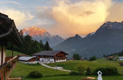 Ramsau bei Berchtesgaden Apartment | Ferienwohnung Watzmann, 1-4 Personen, 74 qm, Dusche/WC, Balkon, TV, W-LAN, Safe, 2 Schlafzimmer, Nichtraucher