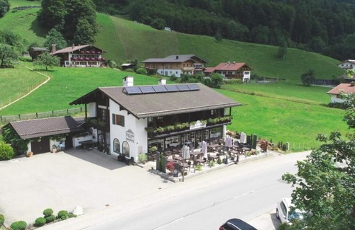 Ramsau Apartment | Ferienwohnung Gipfelglück, 2-5 Personen, 60 qm, TV, 2 Schlafzimmer, Dachgeschoss