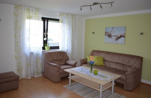 Thurmansbang Apartment | Feriendomizil mit großem Garten und Terrasse