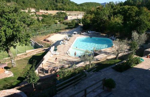 Macerino Apartment | Ferienhaus Arcus Vier Zimmer Wohnung Ginestra