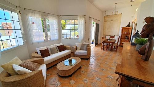 Tarajalejo Apartment | Ferienhaus Casa Blanca - Tarajalejo - Glasfaserinternet - Meerblick