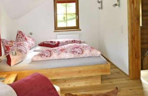Bodensdorf House | Ferienhaus Deluxe (LKN151) by Interhome