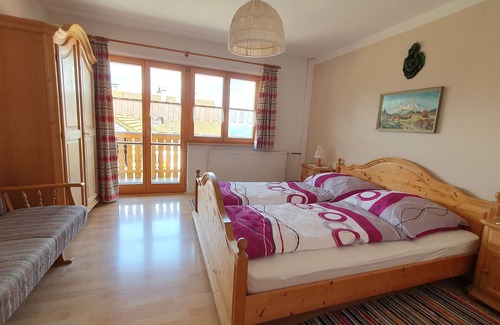 Anger Apartment | Ferienhaus für 5 Personen, 2 Seperate Schlafzimmer