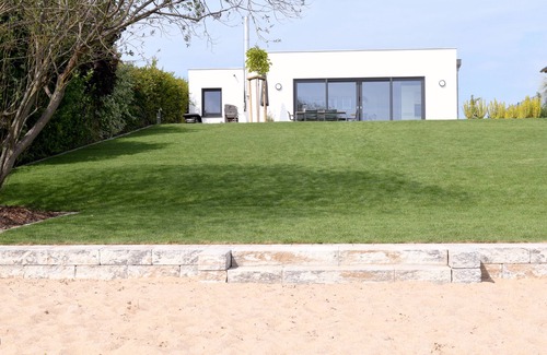 Lobnitz House | Ferienhaus für bis zu 6 Personen auf Seegrundstück mit Privatstrand