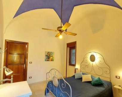 Porto Tricase House | Ferienhaus Girasoli In Tricase Porto