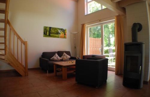 Nordhorn House | Ferienhaus Haus am See - Nordhorn