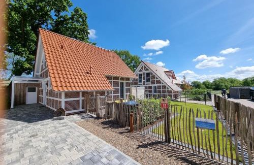Holte-Spangen House | Ferienhaus im Angerdorf