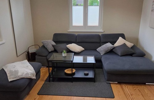 Wernersberg House | Ferienhaus Kapellenstraße - Holiday home, shower and bath, WC, 2 bedrooms