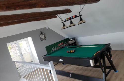 Blekendorf House | Ferienhaus Kastanie mit Whirlpool Kamin und Sauna