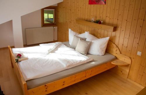 Silbertal Apartment | Ferienhaus Mühlstein