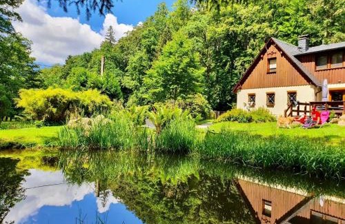 Oppach House | Ferienhaus mit See, Alleinlage