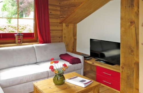 Bodensdorf House | Ferienhaus Premium (LKN150) by Interhome