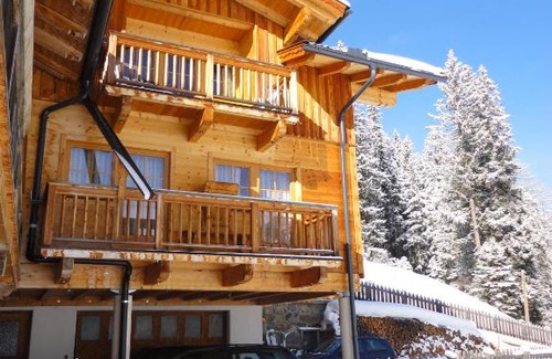 Innervillgraten Apartment | Ferienhaus Schöneggerhof