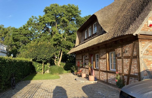 Rosenhagen House | Ferienhaus " To Huus ", 6 Pers., 3 Schlafzimmer, Kamin, Sauna, Wlan
